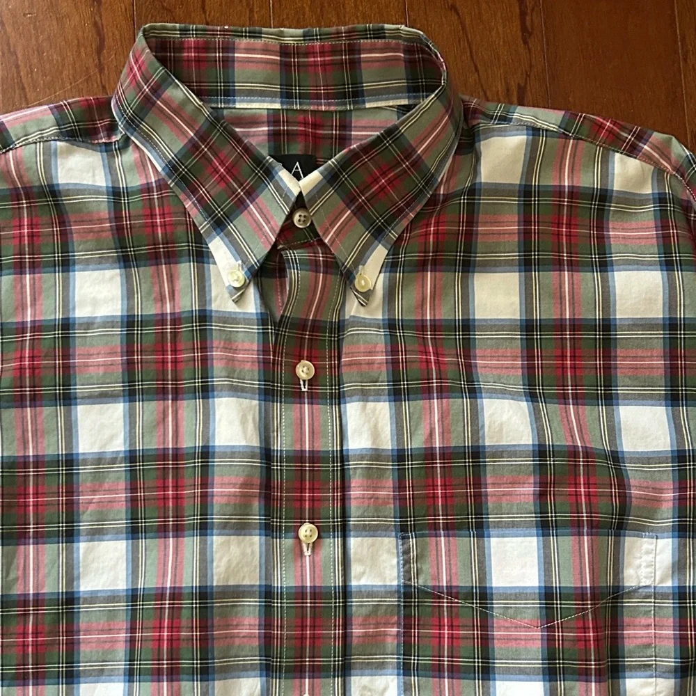 Jos A Bank Plaid Button Down Shirt Cotton Men’s L Festive Holiday Classic Office
